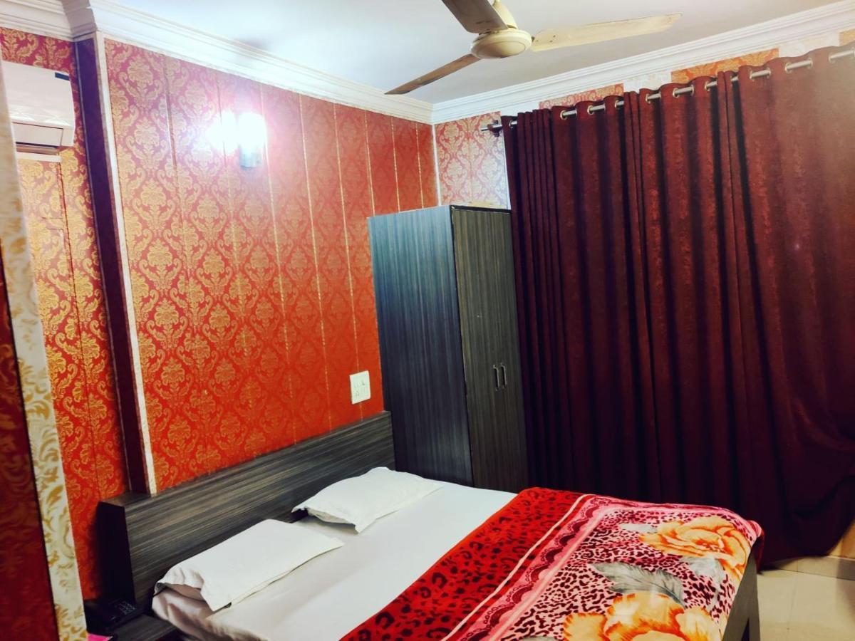 Hotel Novelty Jammu Exterior foto